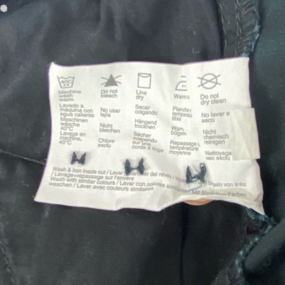 Esprit black shorts size 6 - Picture 6 of 8